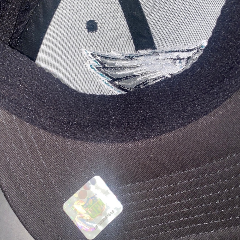 Philadelphia Eagles Flexfit Hat Cap Mens - Picture 6 of 7